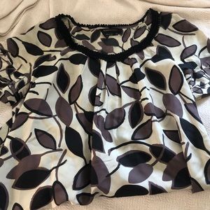 Silk BCBG leaf patterned top